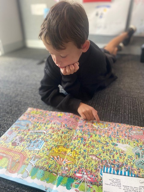 /uploaded_files/media/gallery/1652754183Jacob J reading.jpg